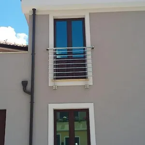 casa-felice-san-como.sicilyhotelsitaly.net/